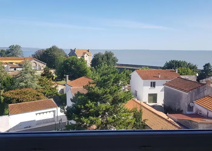 Ξενοδοχείο με διαμερίσματα Appart' Islande